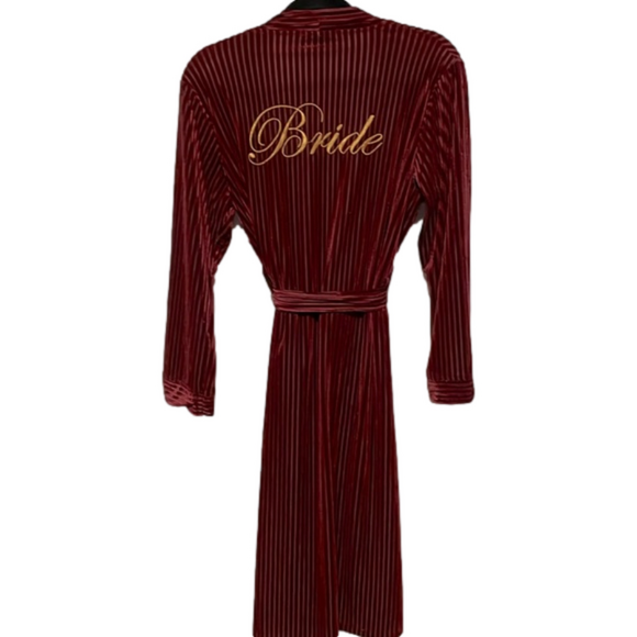 Amazon Other - Boutique Velvet Robe Burgundy Embroidered Women Medium Bride Bachelorette Gift